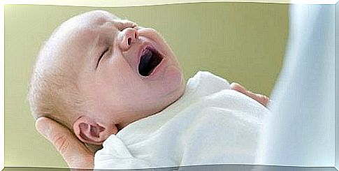 6 reasons why the baby cries