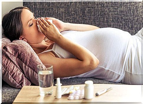 Cold in pregnancy: symptoms, treatments and prevention