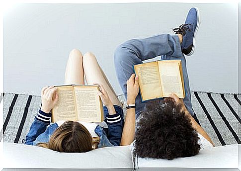 The habit of reading in adolescence