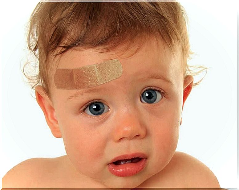 What to do if my child hits his head hard?